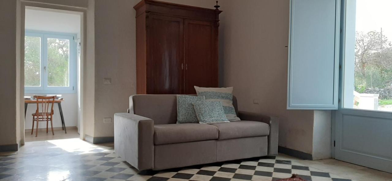 Lispusada B&B Biancareddu Bagian luar foto