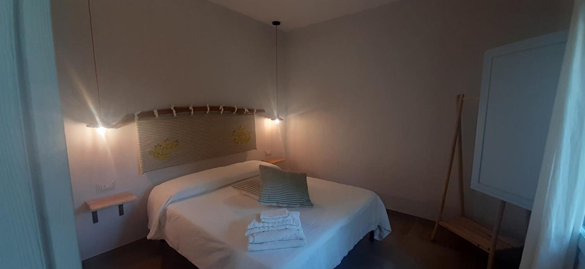 Lispusada B&B Biancareddu Bagian luar foto